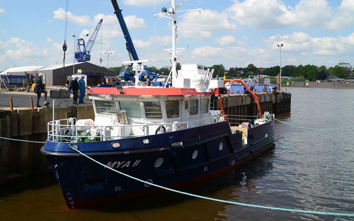 Barco profesional barco de investigación científica - MYA II  - Fassmer - intraborda