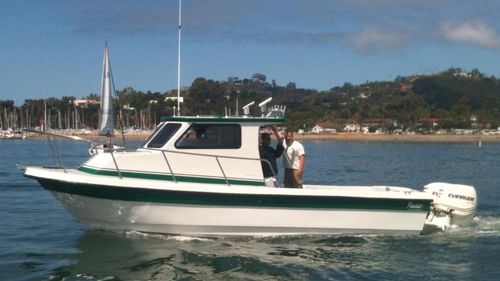 Cabin-cruiser fueraborda - Signature 26 - Radon - con hard-top / de pesca deportiva / con 3 literas