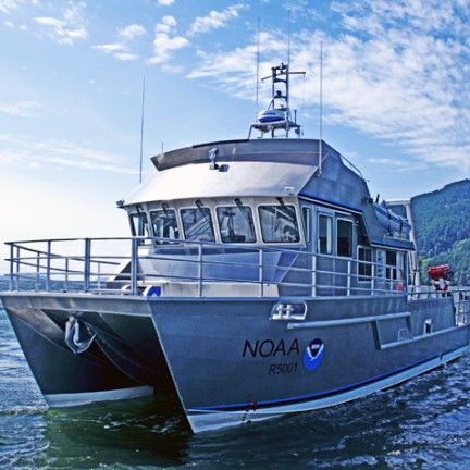Barco profesional embarcación de apoyo al buceo - R/V AUK - All American Marine - barco de investigación científica / catamarán / intraborda