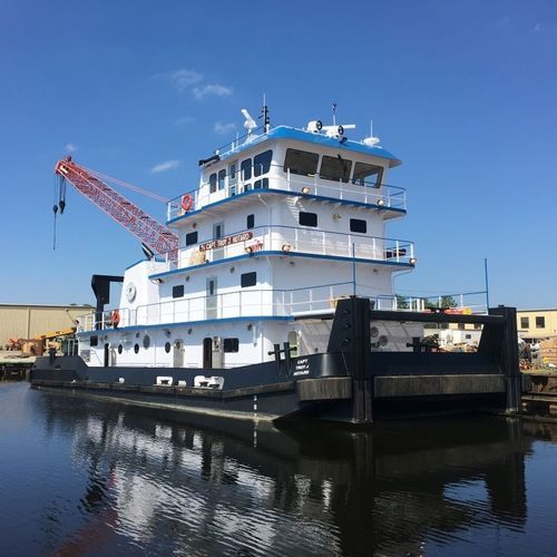 Remolcador catamarán - Capt. Troy J. Hotard - Eastern Shipbuilding Group