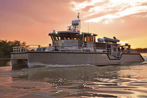 Barco profesional barco de vigilancia - 75 ENDURANCE DSV - Metal Shark Aluminum Boats - catamarán / hidrojet intraborda / diésel