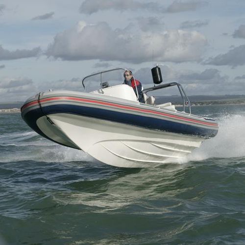 Embarcación neumática fueraborda - 750 RS - Parker RIBS - diésel / bimotor / semirrígida