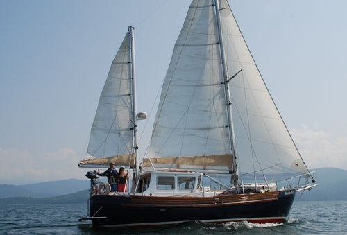 Velero de crucero - MT-37 Nordic Duck - Morozov Yachts - motovelero / con 6 literas / de aluminio
