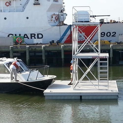 Plataforma flotante - AccuDock - para barco hidrojet