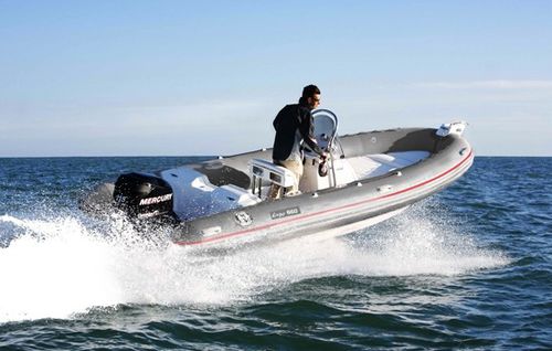 Embarcación neumática fueraborda - Expo - Silver marine - semirrígida / con consola central / para la pesca