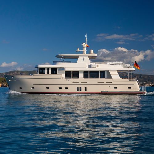 Yate a motor de crucero - FELIS - Van der Valk Shipyard - explorer / con caseta de timón / con 4 camarotes
