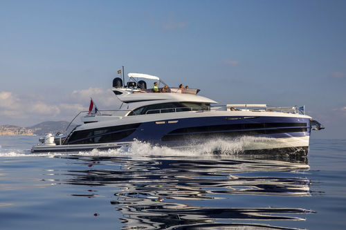 Yate a motor de crucero - ALVARO - Van der Valk Shipyard - con fly / con 3 camarotes / de aluminio