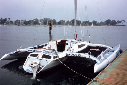 Trimarán - F-9AX - Farrier Marine (NZ) - de crucero / con 1 camarote / remolcable