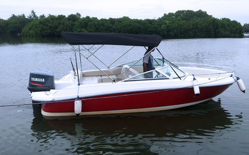 Runabout fueraborda - Battuta 20 - Neil Marine (Pvt) Ltd - con doble consola / bow-rider / open