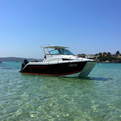 Cabin-cruiser catamarán - CROSSFIRE 618GT - Neil Marine (Pvt) Ltd - fueraborda / bimotor / open