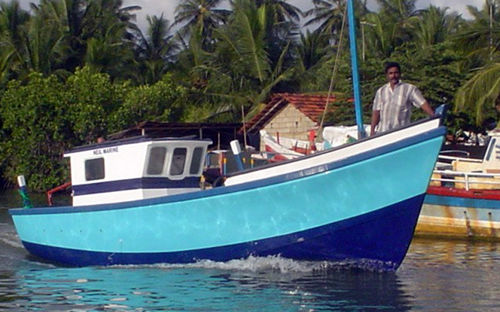 Barco profesional barco de pesca profesional - NM-28 - Neil Marine (Pvt) Ltd - intraborda / GRP