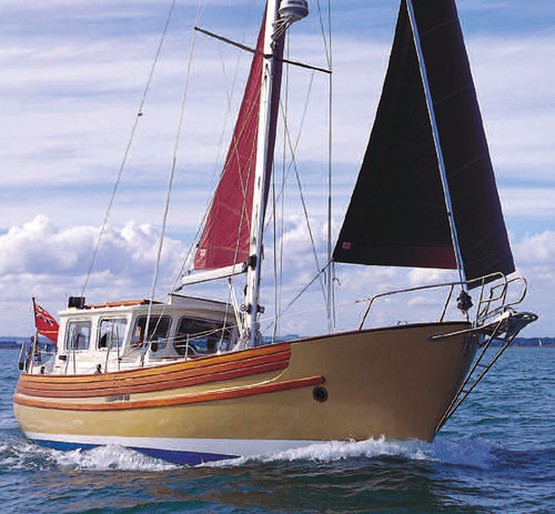 Velero de crucero - FISHER 34 - Neil Marine (Pvt) Ltd - con bauprés