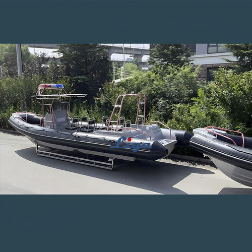 Barco profesional barco de vigilancia - RIB830-M - Qingdao Lian Ya Boat Co.,Ltd. - barco de salvamento / fueraborda / con casco rígido