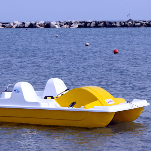 Hidropedal 3 plazas - Capri 2 - CNA Centro Nautico Adriatico
