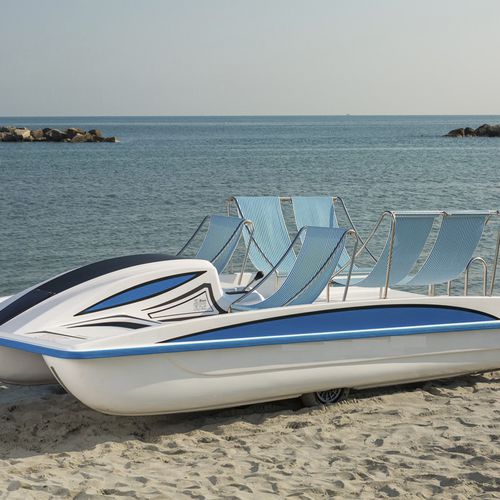 Hidropedal para 6 personas - Capri Beach - CNA Centro Nautico Adriatico