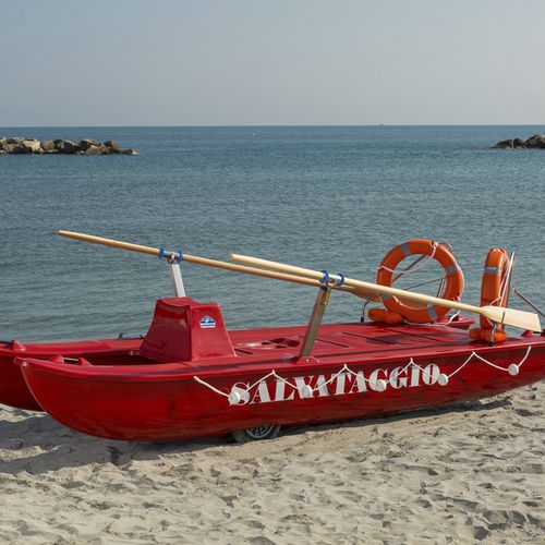 Catamarán de remos de salvamento - Extra life - CNA Centro Nautico Adriatico
