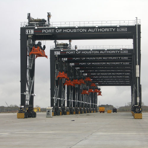 Grúa apiladora de contenedores con neumáticos - RTG - Konecranes - automática