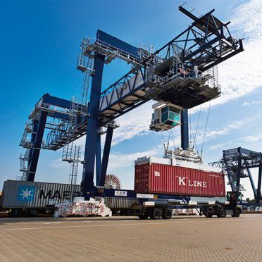 Grúa apiladora de contenedores sobre carril - RMG - Liebherr-International Deutschland - automática