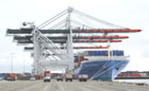 Grúa pórtico para contenedores super post-panamax - Mitsui Engineering & Shipbuilding
