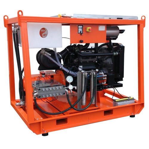 Limpiador de alta presión marino - CD160 Series - DEN-JET Marine Pte - para buque / montado sobre patines / motor diésel