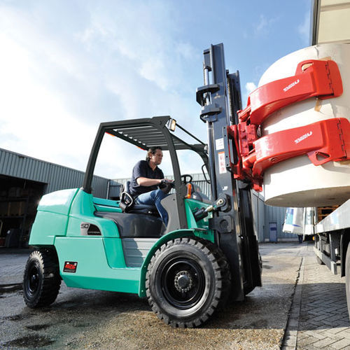 Carretilla elevadora para astillero naval - FD40-55(C)N3 series - Mitsubishi Forklift Trucks - con dirección en todas las ruedas