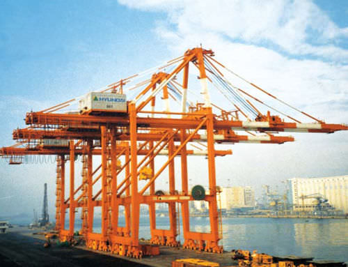 Grúa pórtico para contenedores post-panamax - ARTICULATED BOOM TYPE - 50 LT - Hyundai Samho Crane Division
