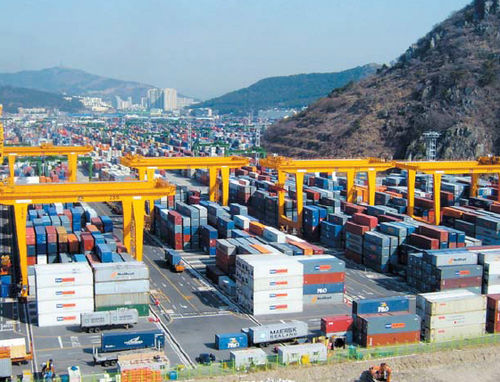Grúa apiladora de contenedores sobre carril - Hyundai Samho Crane Division - automática