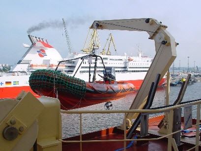 Pescante para buque - RHP - GLOBAL DAVIT - para bote de rescate / hidráulico / pivotante