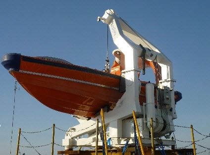 Pescante para buque - GLOBAL DAVIT - para bote de rescate / hidráulico / pivotante