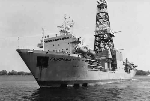 Buque de perforación - Gazprom-1 / Nauka - JSC KHERSON SHIPYARD