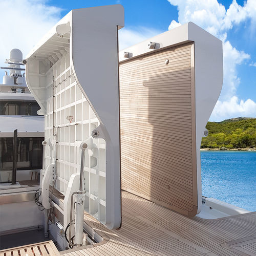 Puerta de proa - Tecnimpianti SPA - para yate / con bisagra lateral