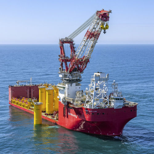 Buque de servicio offshore para la construcción - Seaway Alfa Lift - ULSTEIN - para transporte de mercancía pesada