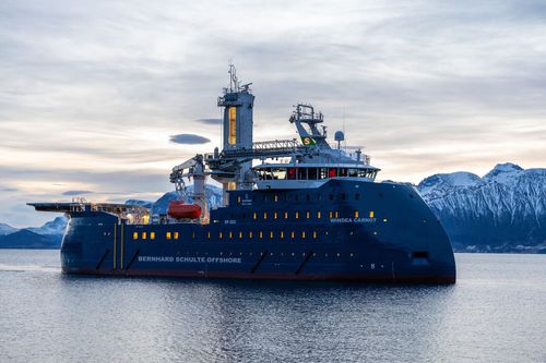 Buque de servicio offshore para parques éolicos - Windea Carnot - ULSTEIN
