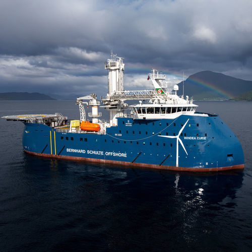 Buque de servicio offshore para parques éolicos - WINDEA Curie - ULSTEIN