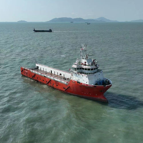 Buque de servicio offshore buque de suministro para plataformas PSV - Vallianz Voyager - ULSTEIN