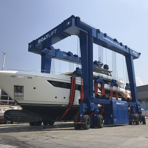 Travel lift controlado a distancia - BL440-TL90°RC - BOAT LIFT - para cargas pesadas / de elevación