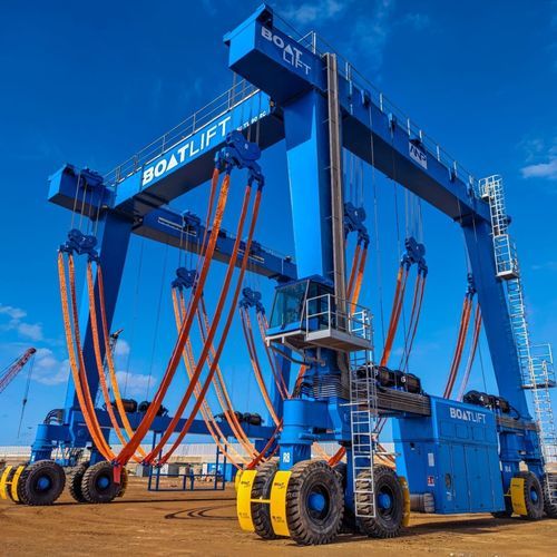 Travel lift controlado a distancia - BL450TL-90°RC - BOAT LIFT - con dirección en todas las ruedas / para cargas pesadas / de elevación