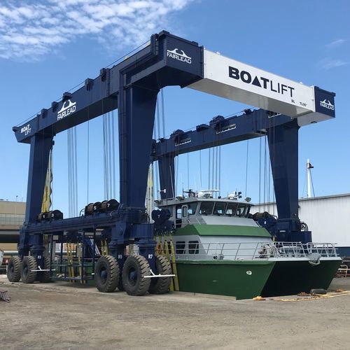 Travel lift controlado a distancia - BL500TL-90° - BOAT LIFT - con tracción en las cuatro ruedas / con dirección en todas las ruedas / para cargas pesadas