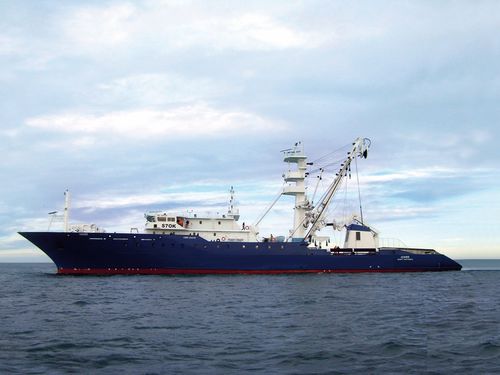 Buque de pesca profesional atunero cerquero - ÍZARO - Astilleros Zamakona