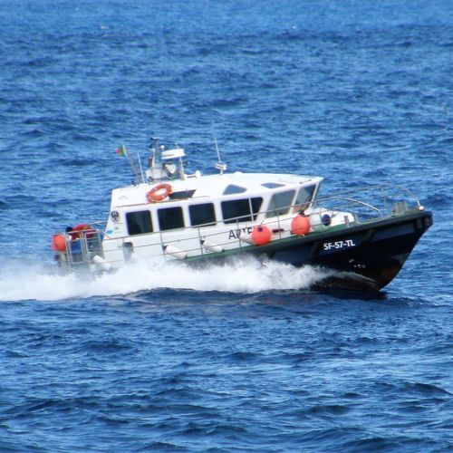 Barco profesional barco de pasajeros - 12 - Estaleiros Navais de Peniche - intraborda / GRP