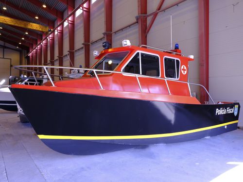 Barco profesional barco ambulancia - 7.5 CUANGO - Estaleiros Navais de Peniche - intraborda / GRP