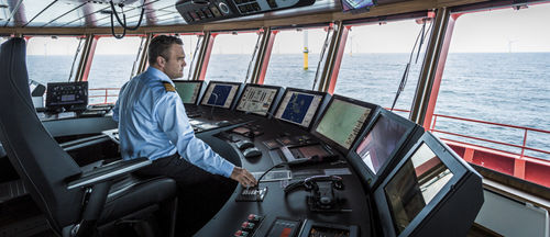 Buque de servicio offshore para parques éolicos - ESVAGT FROUDE / FARADAY - Havyard Group