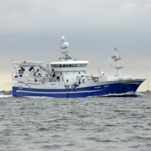 Buque de pesca profesional arrastrero - VOYAGER - Karstensens Shipyard Ltd.