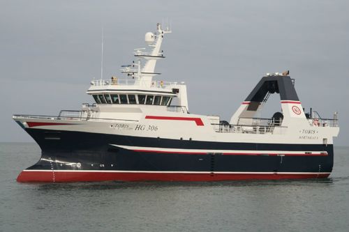 Buque de pesca profesional arrastrero - TOBIS - Karstensens Shipyard Ltd.