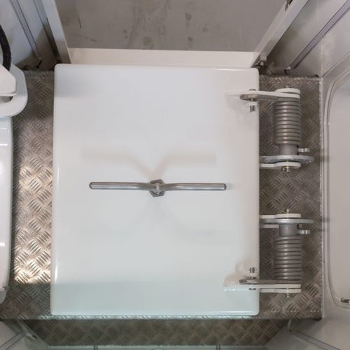 Escotilla para buque - WRH-E S2 - Libra-Plast AS - cuadrada / semiestanca / con una manilla interior