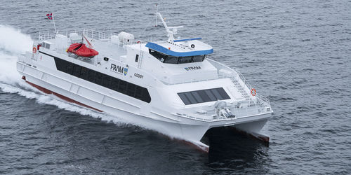 Ferri de pasajeros catamarán - M/S "Godøy" - Oma Baatbyggeri AS