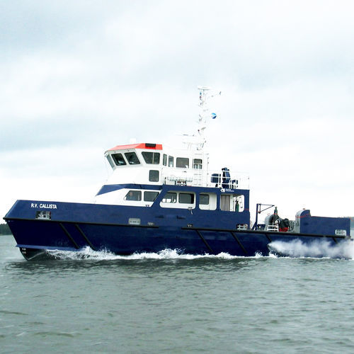 Barco profesional barco de investigación oceanográfica - Callista - UKI Workboat - intraborda / de aluminio / LR