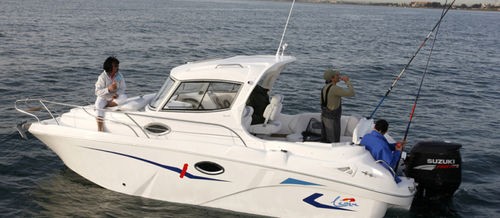 Cabin-cruiser fueraborda - Clon FB / OB - Lema boats - con cockpit cerrado / de pesca deportiva / 6 personas máx.