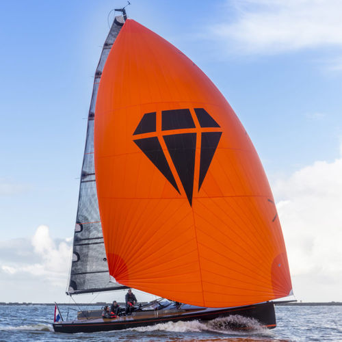 Velero de crucero rápido - Se 37 Lounge - Saffier Yachts - daysailer / con 1 camarote / con 4 literas