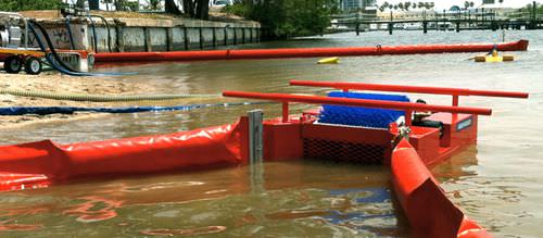 Skimmer de hidrocarburos de cepillo - RBS TRITON™ 35 - Aqua-Guard Spill Response - de disco / de tambor / para aguas tranquilas